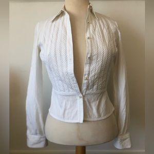 Jones New York button down with exquisite detail